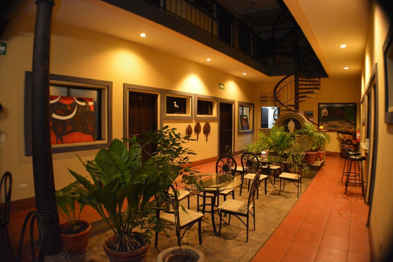 Hotel Los Balcones De Chinandega Exterior foto