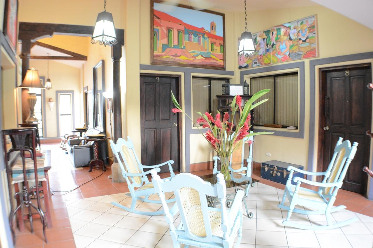 Hotel Los Balcones De Chinandega Exterior foto