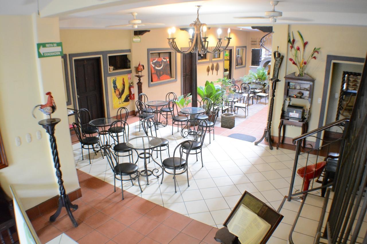 Hotel Los Balcones De Chinandega Exterior foto