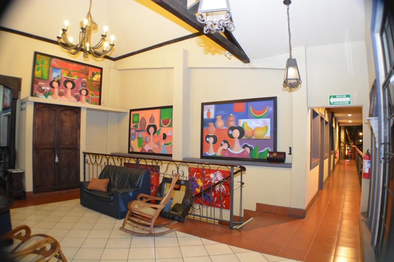 Hotel Los Balcones De Chinandega Exterior foto