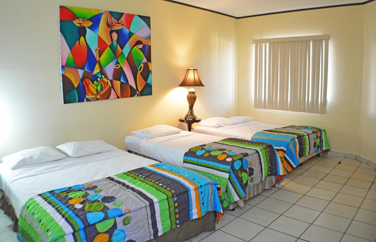 Hotel Los Balcones De Chinandega Cameră foto