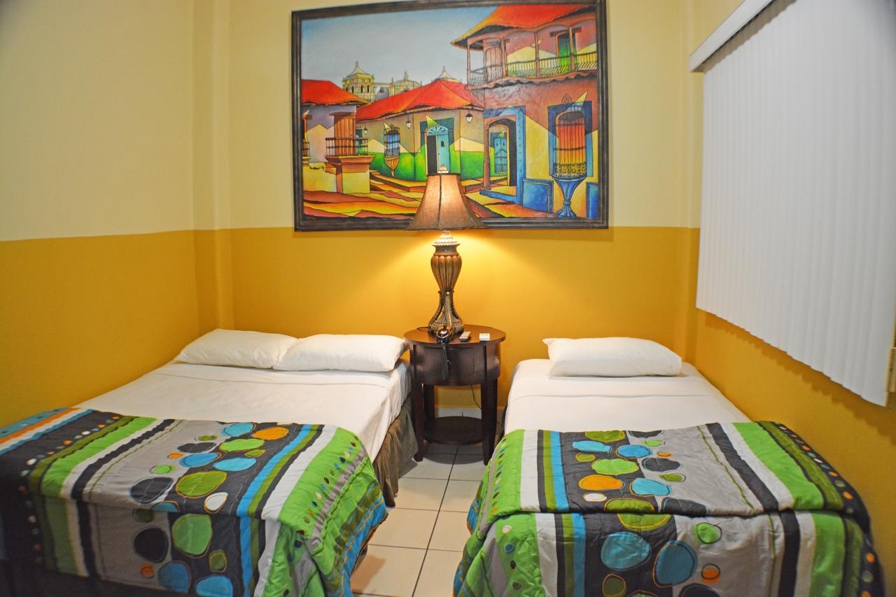 Hotel Los Balcones De Chinandega Cameră foto